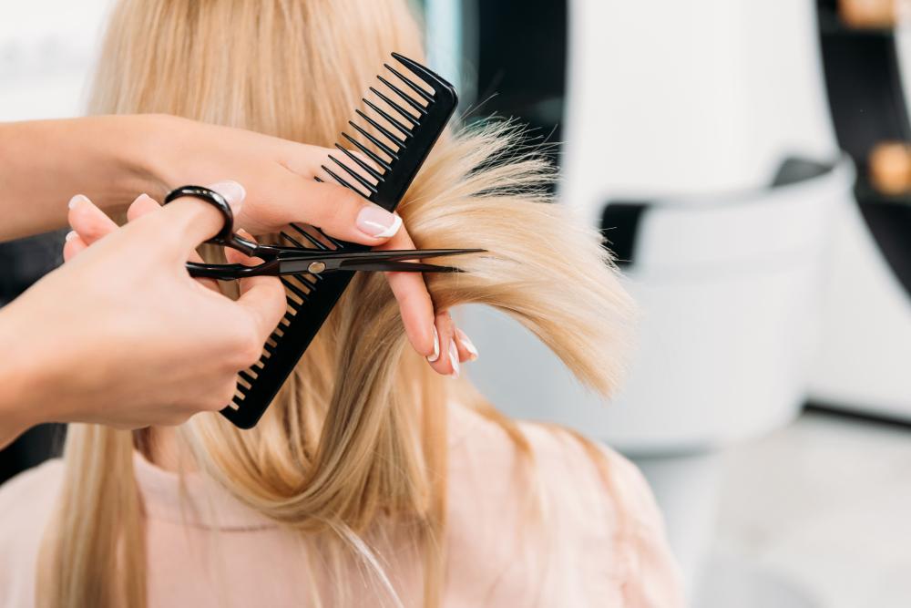 Coiffeur femme près de Saint-Jean des Champs